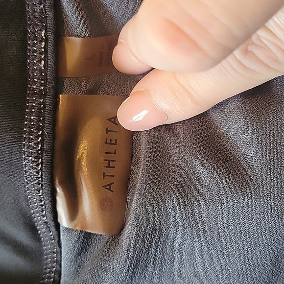 Athleta Black Athletic Shorts Size Large - Picture 2 of 4